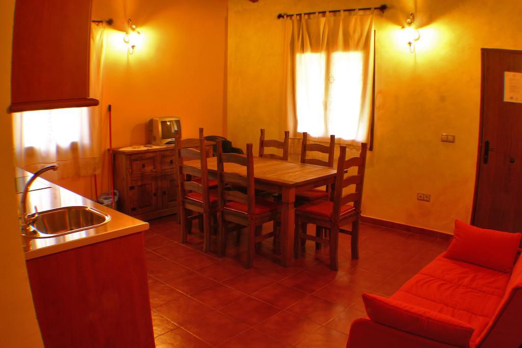 Apartamentos Rurales La Vega Del 젤티 객실 사진